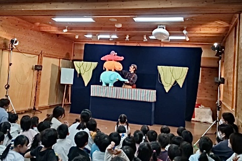 のびのびしあたーステージ写真